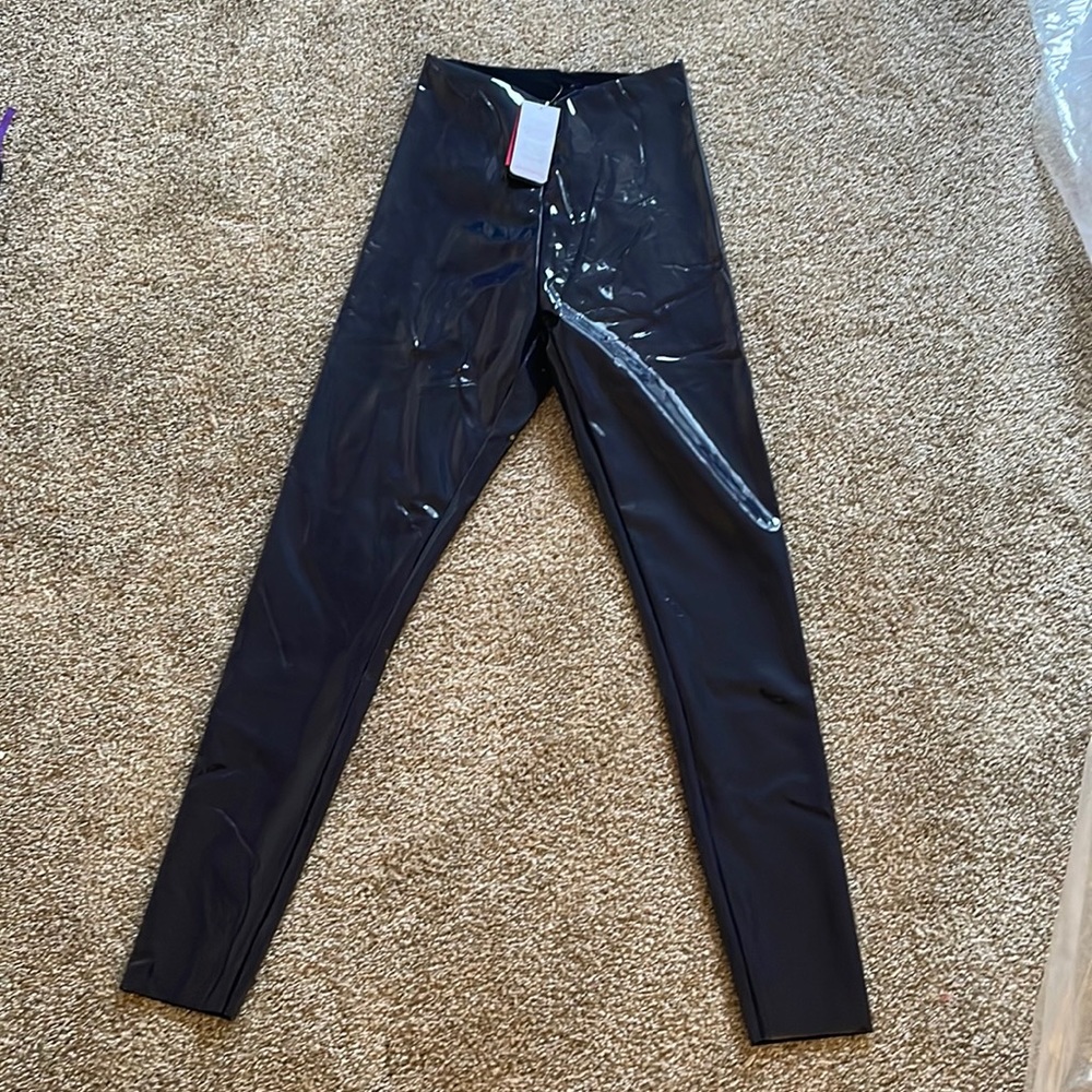 Commando purple size medium